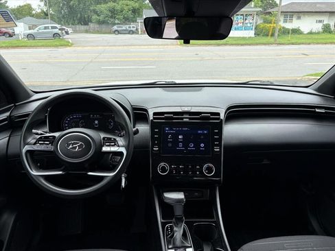 Certified 2022 Hyundai Santa Cruz SE AWD/4WD image 7