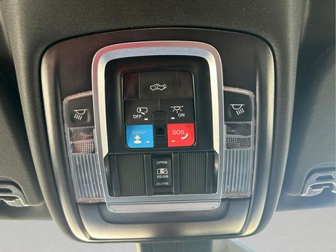Used 2026 RAM 1500 Big Horn AWD/4WD image 34