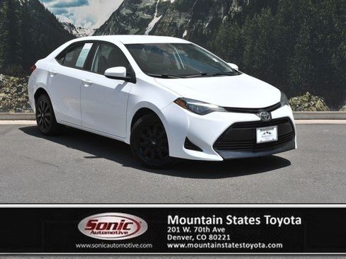 Used 2019 Toyota Corolla LE FWD image 1