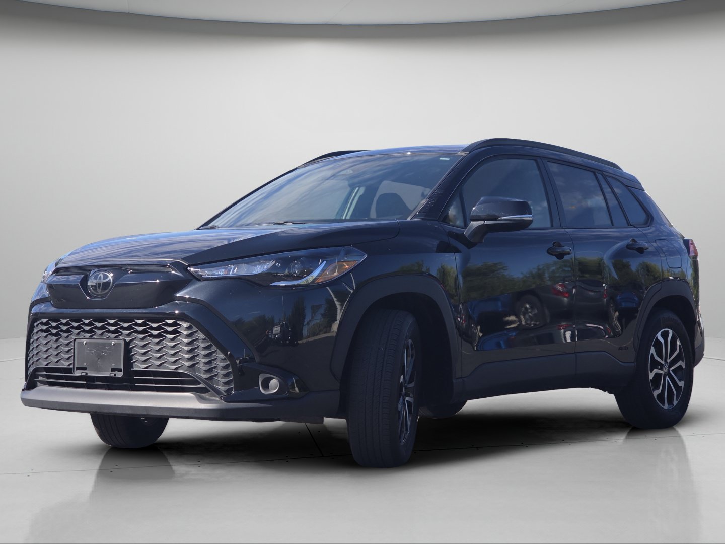 Certified 2024 Toyota Corolla Cross AWD Hybrid image 21