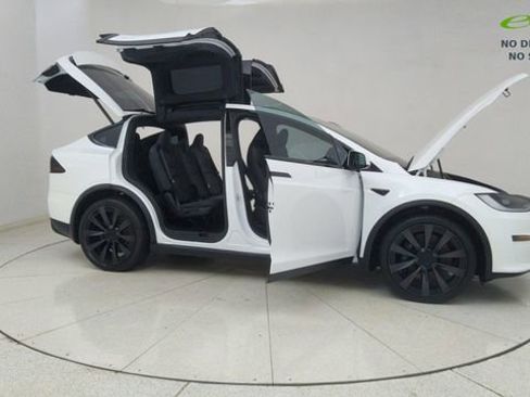 Used 2024 Tesla Model X AWD/4WD image 74