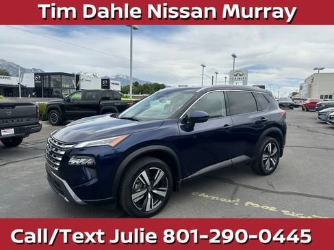 Used 2025 Nissan Rogue SL w/ Tech Package AWD/4WD image 6