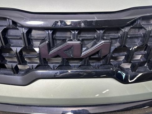 Used 2025 Kia Telluride EX X-Line image 9