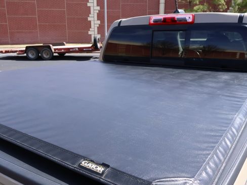 Used 2022 Chevrolet Colorado ZR2 image 25