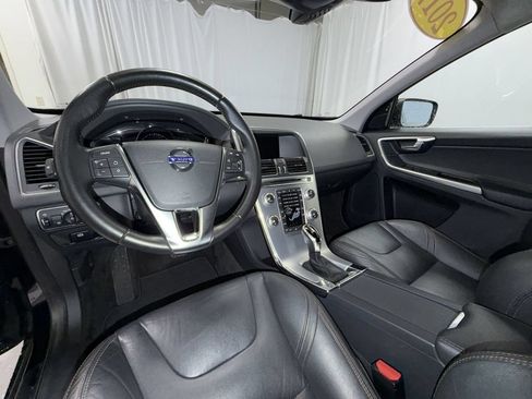 Used 2017 Volvo XC60 T6 Dynamic w/ Preferred Option Package AWD/4WD image 13