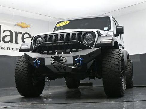Used 2023 Jeep Wrangler Unlimited Sport w/ Sun And Sound Package AWD/4WD image 4