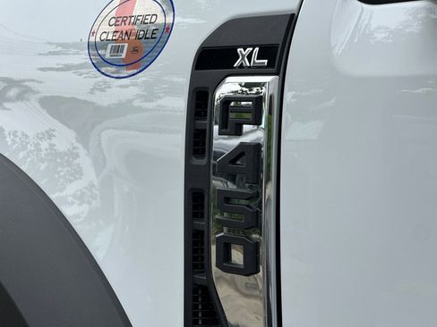 New 2025 Ford F450 XL image 23