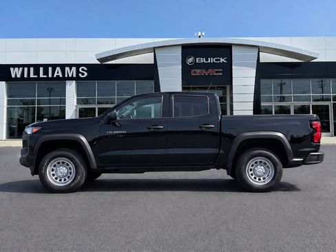 Certified 2026 Chevrolet Colorado W/T RWD image 6