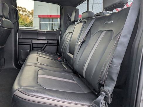Used 2019 Ford F150 Platinum w/ Equipment Group 701A Luxury image 35