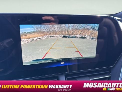 New 2026 Chevrolet Trax RS w/ Sunroof Package FWD image 32