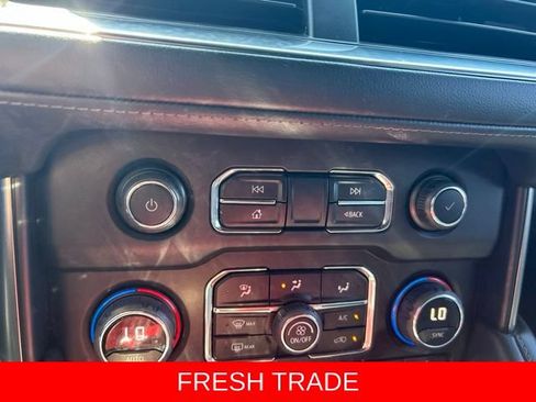 Used 2022 Chevrolet Tahoe Z71 w/ Z71 Off-Road Package AWD/4WD image 30
