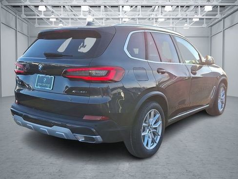 Certified 2022 BMW X5 xDrive40i w/ Premium Package image 5