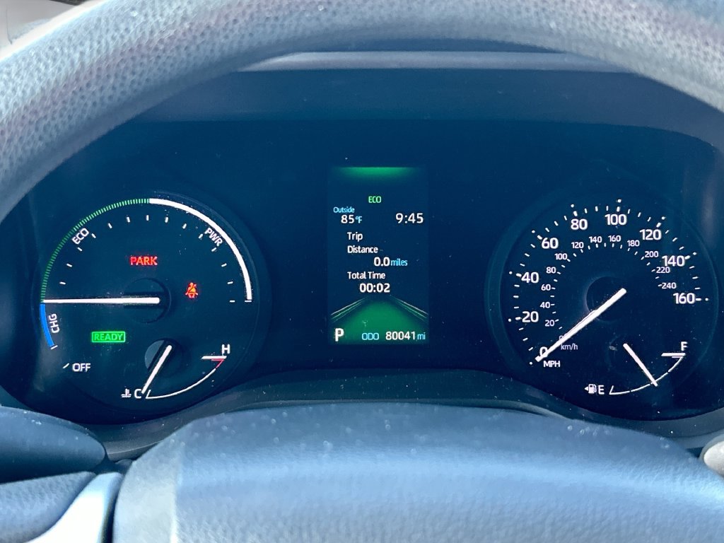 Used 2021 Toyota Sienna LE FWD image 22
