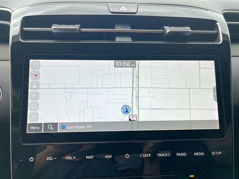 Used 2024 Hyundai Santa Cruz Limited image 13