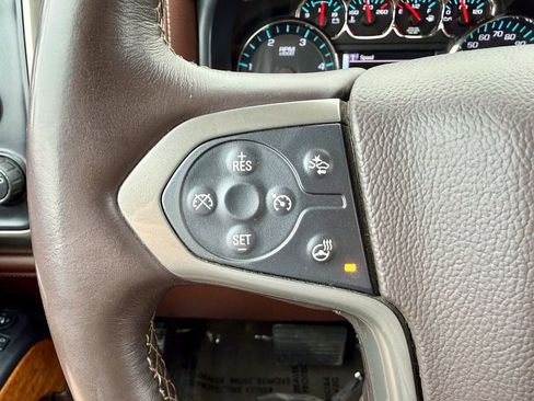 Used 2015 Chevrolet Silverado 2500 High Country w/ Duramax Plus Package AWD/4WD image 26