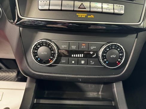 Used 2017 Mercedes-Benz GLS 450 4MATIC image 26