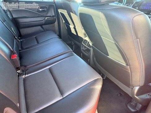 Used 2022 Honda Ridgeline RTL-E image 25