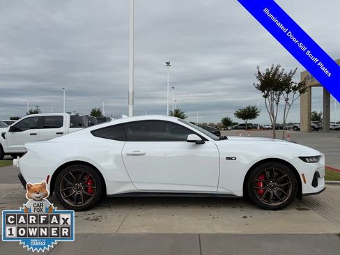 Used 2024 Ford Mustang GT Premium RWD image 21