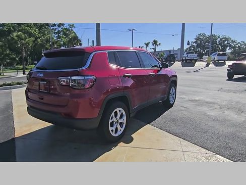 Used 2025 Jeep Compass Sport AWD/4WD image 34