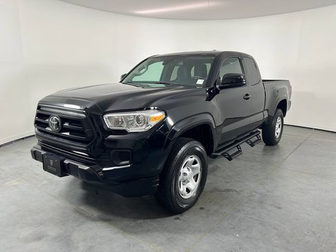 Used 2021 Toyota Tacoma SR w/ SR Convenience Package RWD image 1