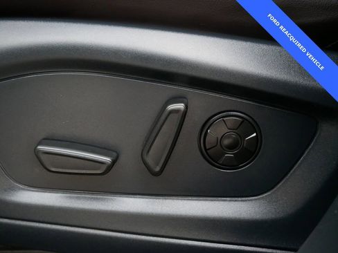 Used 2025 Ford Explorer Platinum w/ LUX Leather Package image 15