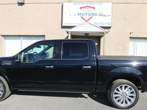 Used 2019 Ford F150 Limited image 5