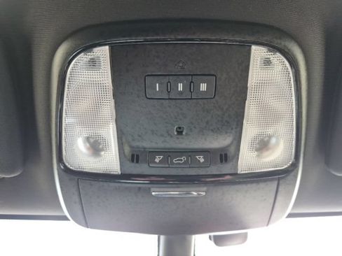 Used 2023 Dodge Durango GT AWD/4WD image 36