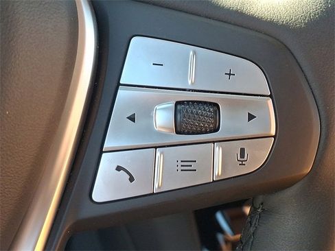 Used 2024 BMW X3 sDrive30i w/ Premium Package image 23