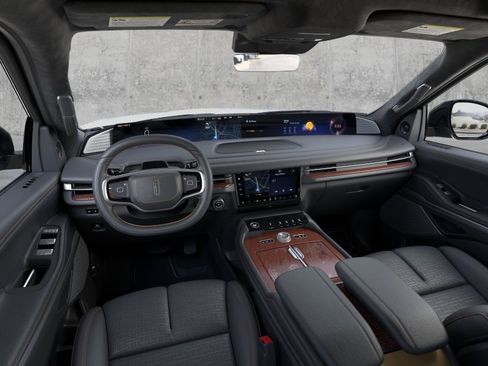 New 2026 Lincoln Navigator Black Label AWD/4WD image 9