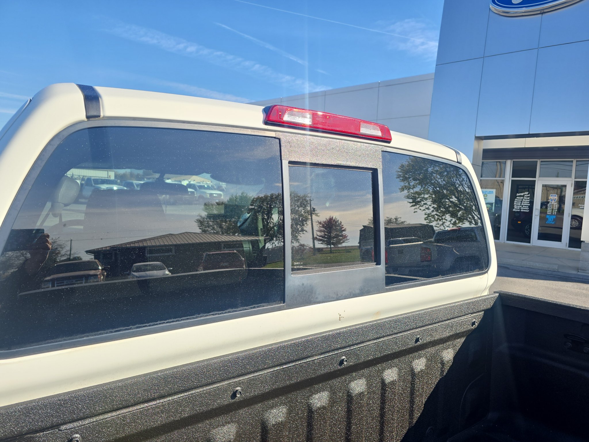 Used 2018 Nissan Frontier SV RWD image 11