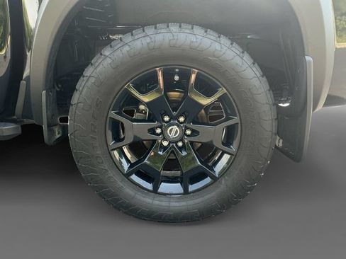 Used 2024 Nissan Frontier SV w/ Hardbody Edition AWD/4WD image 14