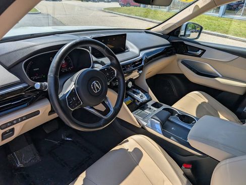Used 2023 Acura MDX SH-AWD w/ Technology Package image 20