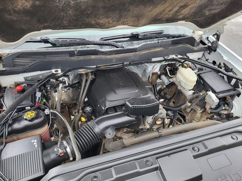 Used 2017 Chevrolet Silverado 2500 LTZ w/ LTZ Plus Package image 21