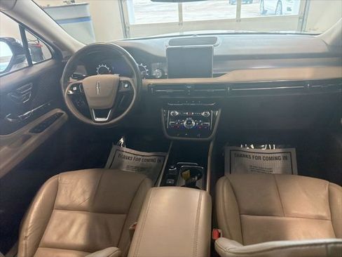 Used 2020 Lincoln Corsair AWD w/ Premium Package image 19