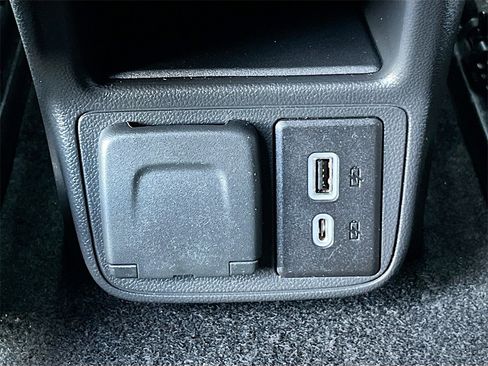 Used 2024 Chevrolet TrailBlazer RS w/ Convenience Package image 26