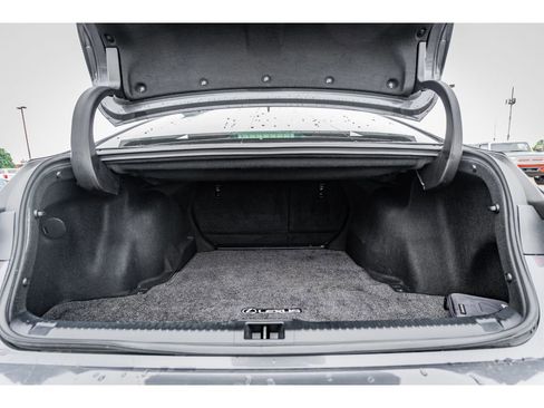 Used 2024 Lexus IS 300 w/ Premium Package image 31