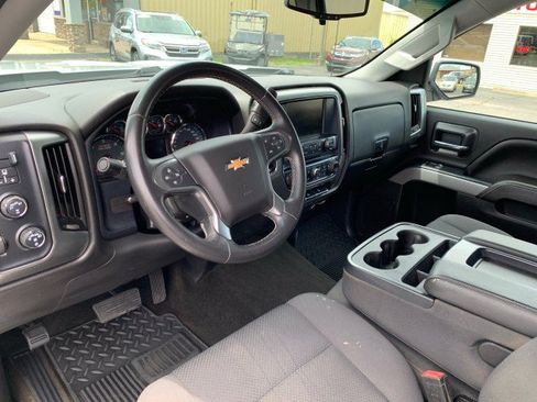 Used 2018 Chevrolet Silverado 1500 LT w/ All Star Edition AWD/4WD image 8