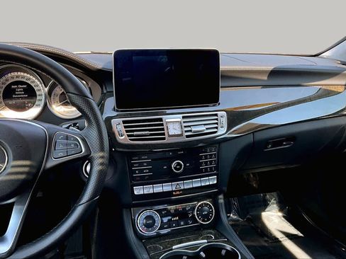 Used 2016 Mercedes-Benz CLS 400 image 6