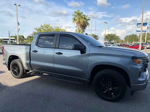 Used 2025 Chevrolet Silverado 1500 Custom w/ Turbomax Blackout Package RWD image 5