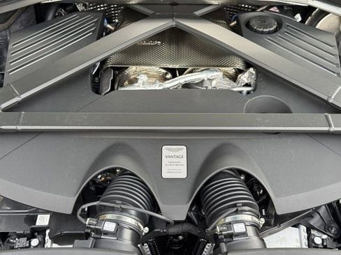 New 2025 Aston Martin V8 Vantage Coupe image 17