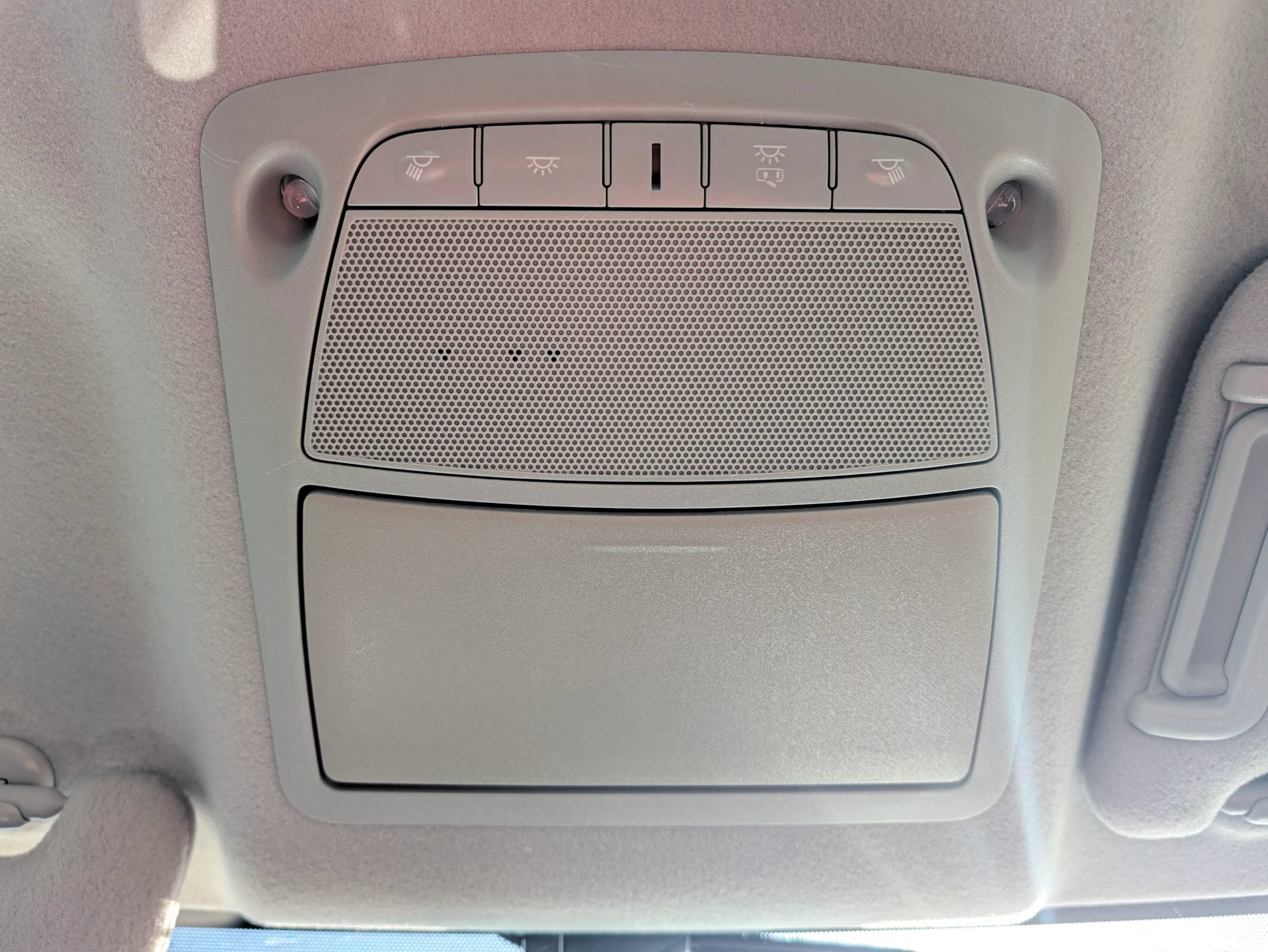 Used 2015 Nissan Sentra S FWD image 23