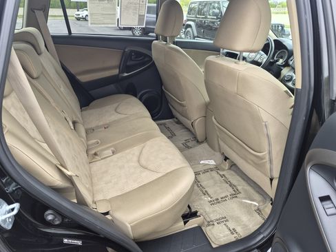 Used 2011 Toyota RAV4 4WD w/ Base L4 Extra Value Pkg image 12
