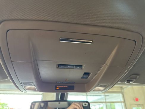 Used 2015 GMC Sierra 1500 SLT w/ Max Trailering Package image 30