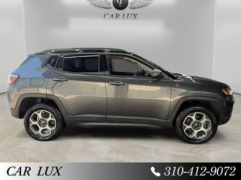 Used 2022 Jeep Compass Trailhawk AWD/4WD image 6