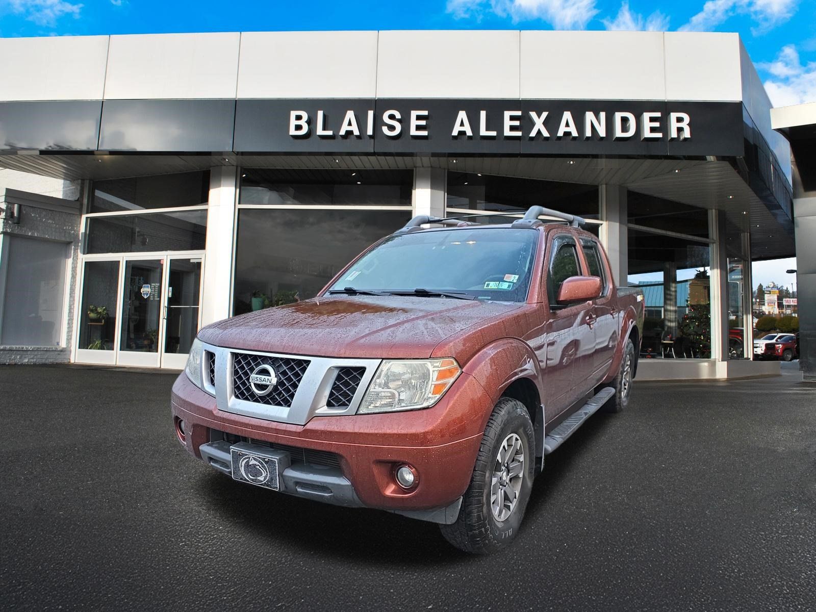 Used 2016 Nissan Frontier PRO-4X w/ Pro-4x Luxury Package AWD/4WD image 9