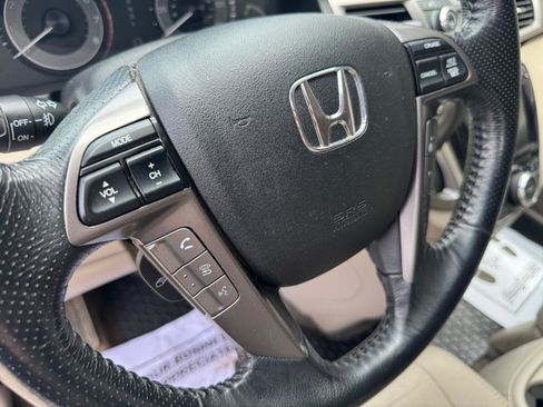 Used 2015 Honda Odyssey Touring image 23
