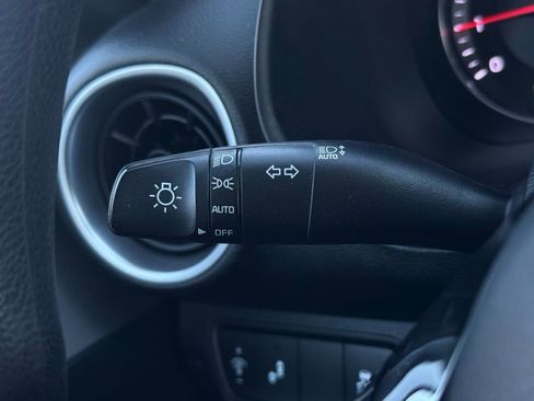 Certified 2023 Kia Forte LXS w/ LXS Technology Package image 21