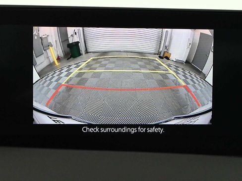 Used 2020 MAZDA MAZDA3 Sedan w/ Select Package FWD image 4
