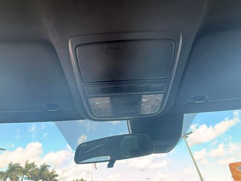 Used 2022 Honda Accord Sport image 11