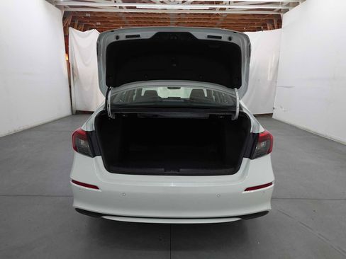 Used 2024 Honda Civic Touring image 30